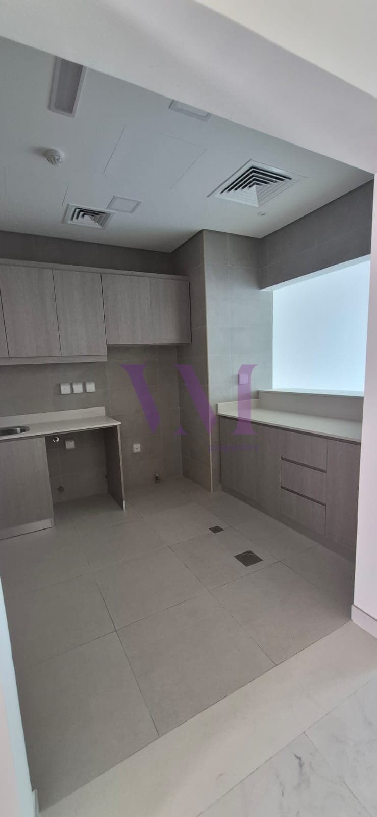 READY TO MOVE IN 2BR Townhouse , Marbella II — Mina Al Arab