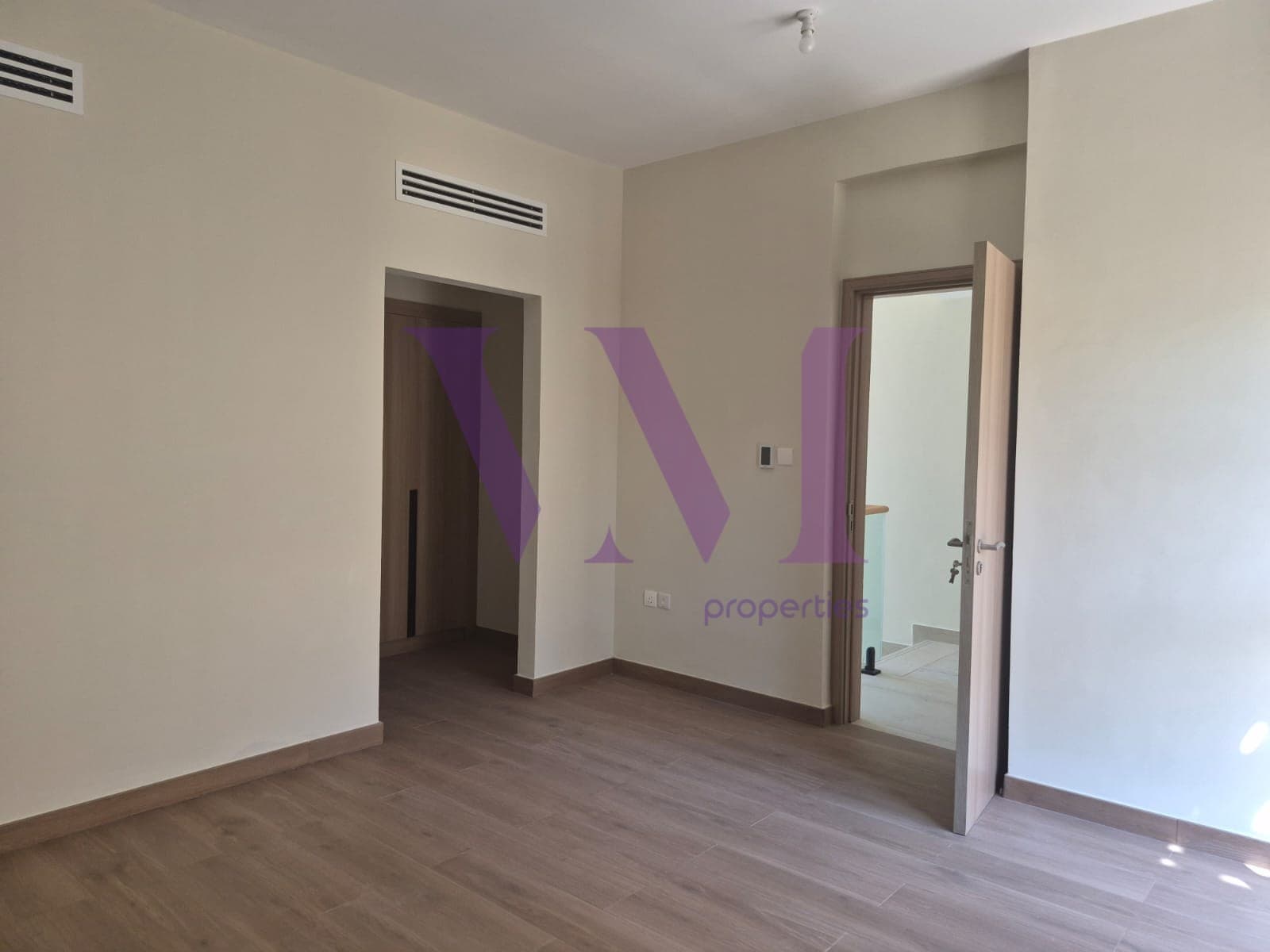 RENOVATED 3BR Villa , Malibu, Mina Al Arab — Mina Al Arab