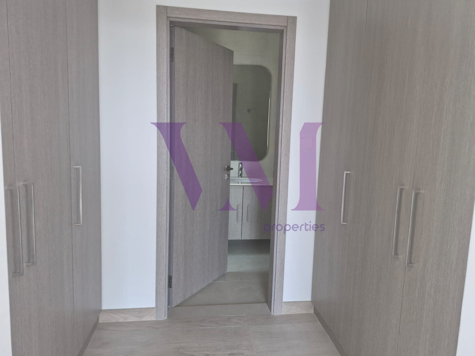 READY TO MOVE IN 3-Bed TH, Granada, Mina Al Arab — Mina Al Arab