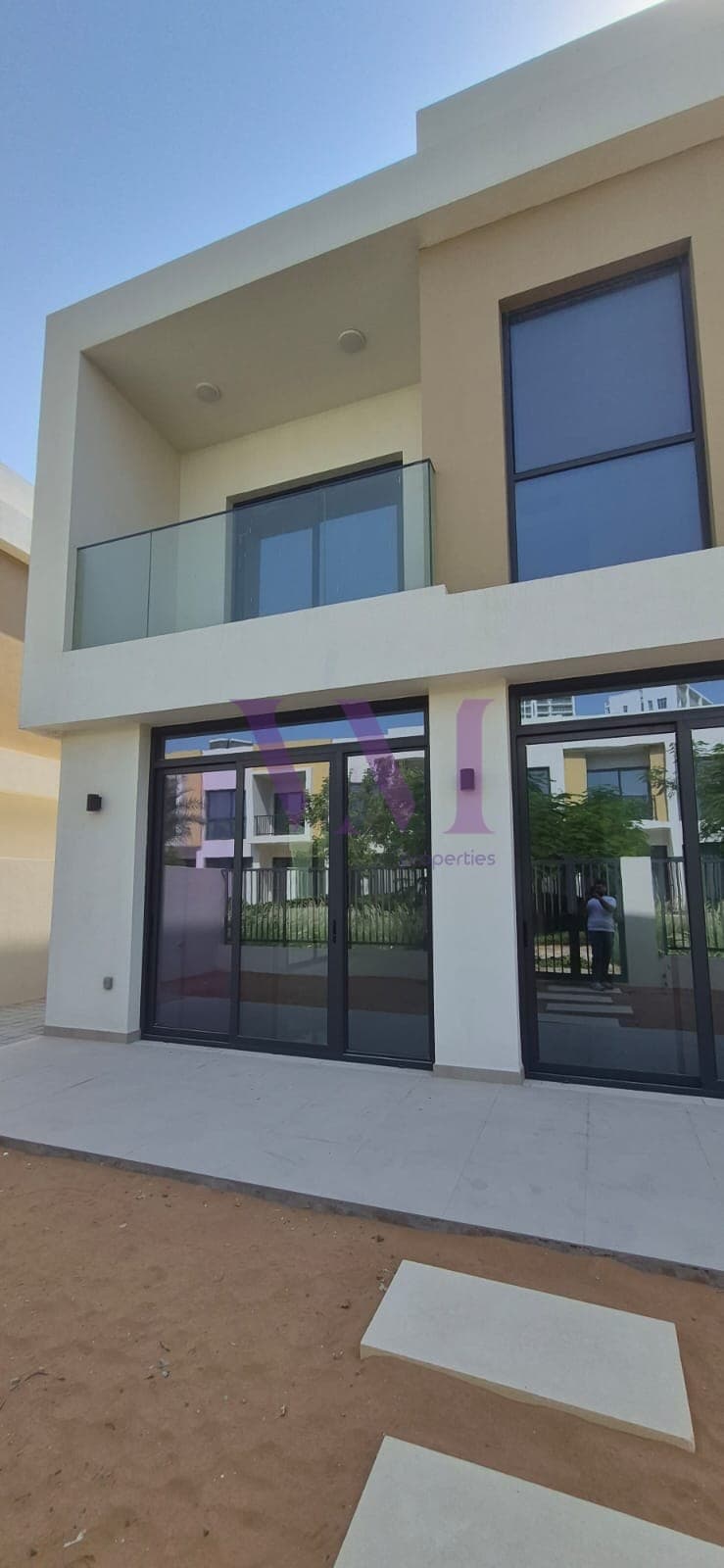 Spacious 4-Bed Villa, Marbella II, Mina Al Arab — Mina Al Arab