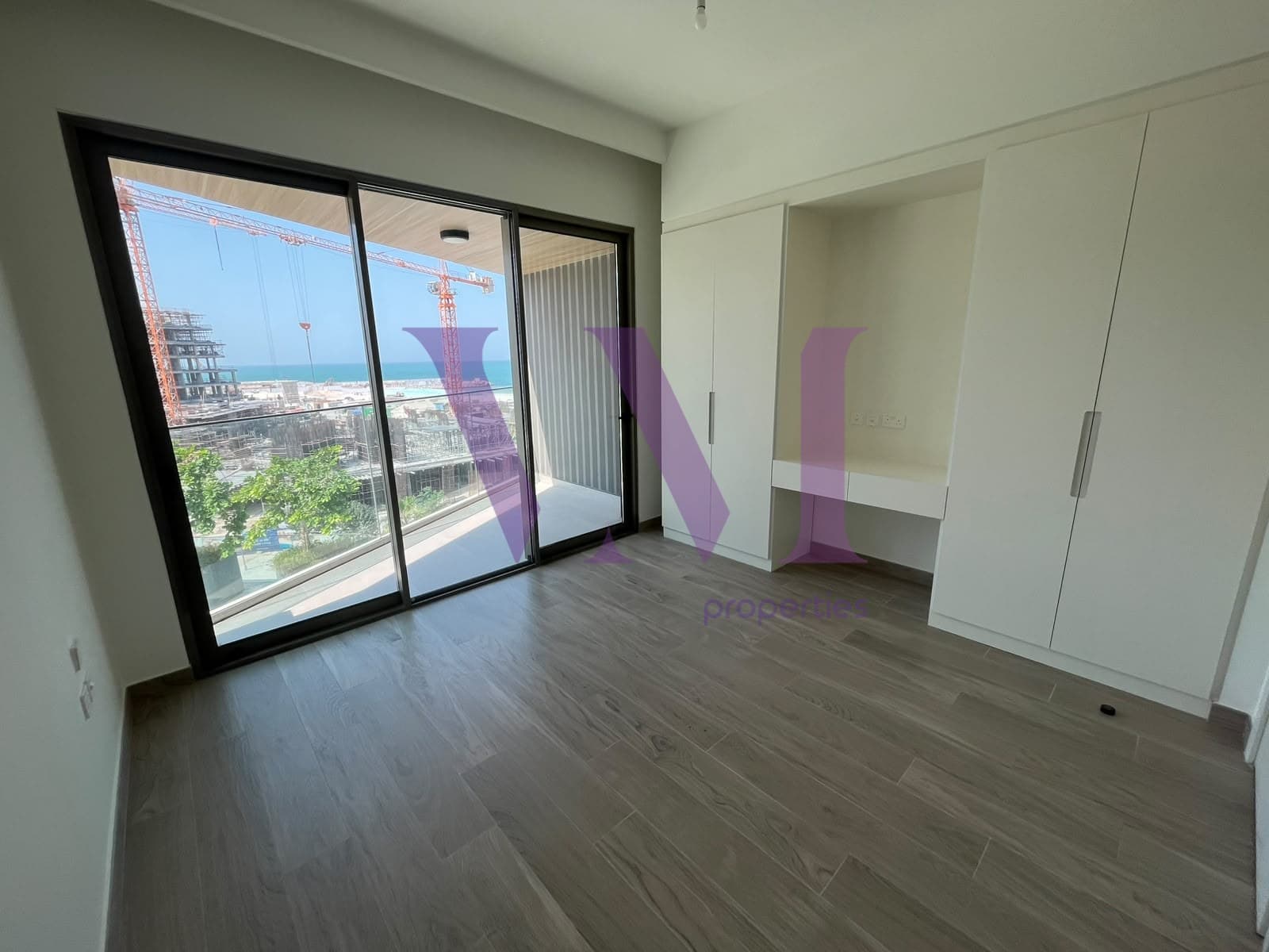 Waterfront Living | Newly Handed Over | High ROI — Mina Al Arab