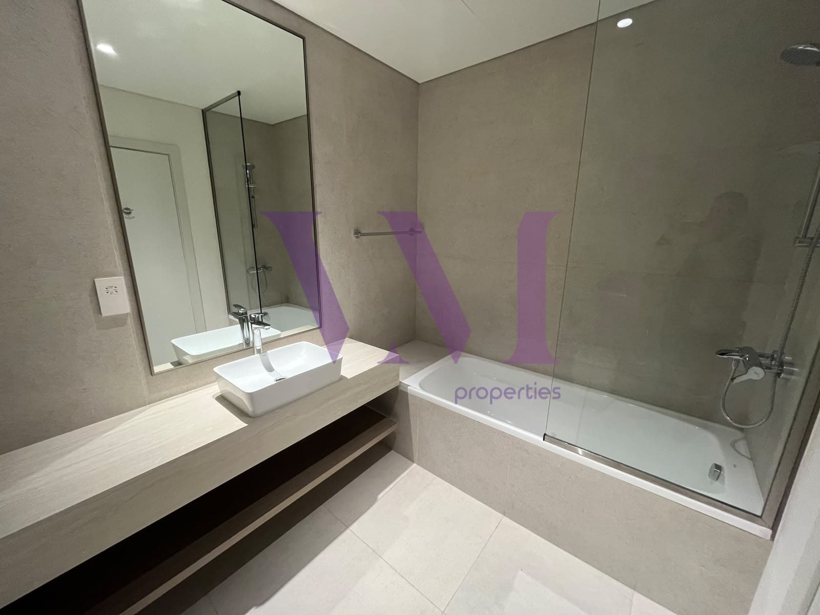 Waterfront Living | Newly Handed Over | High ROI — Mina Al Arab