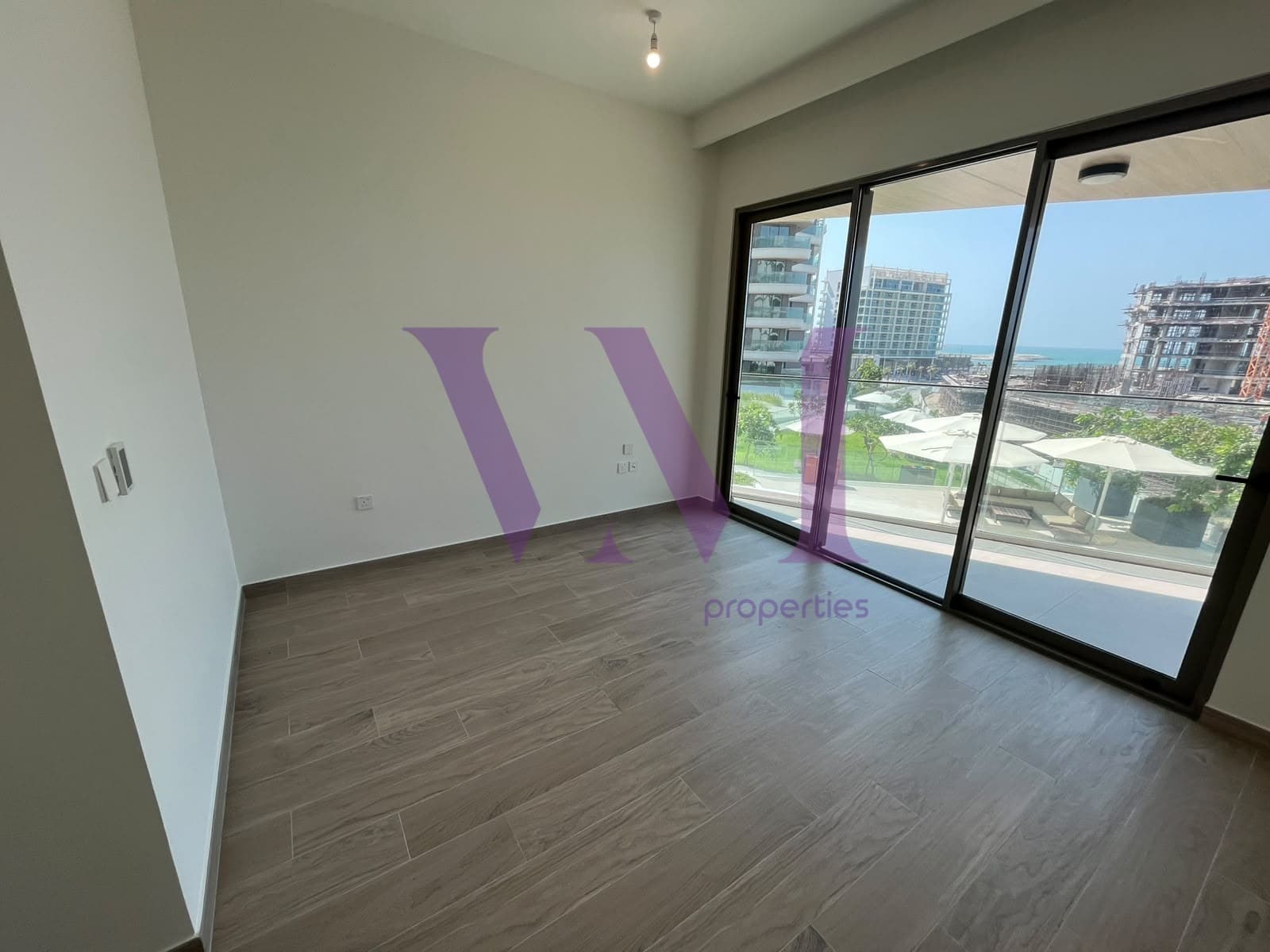 Waterfront Living | Newly Handed Over | High ROI — Mina Al Arab