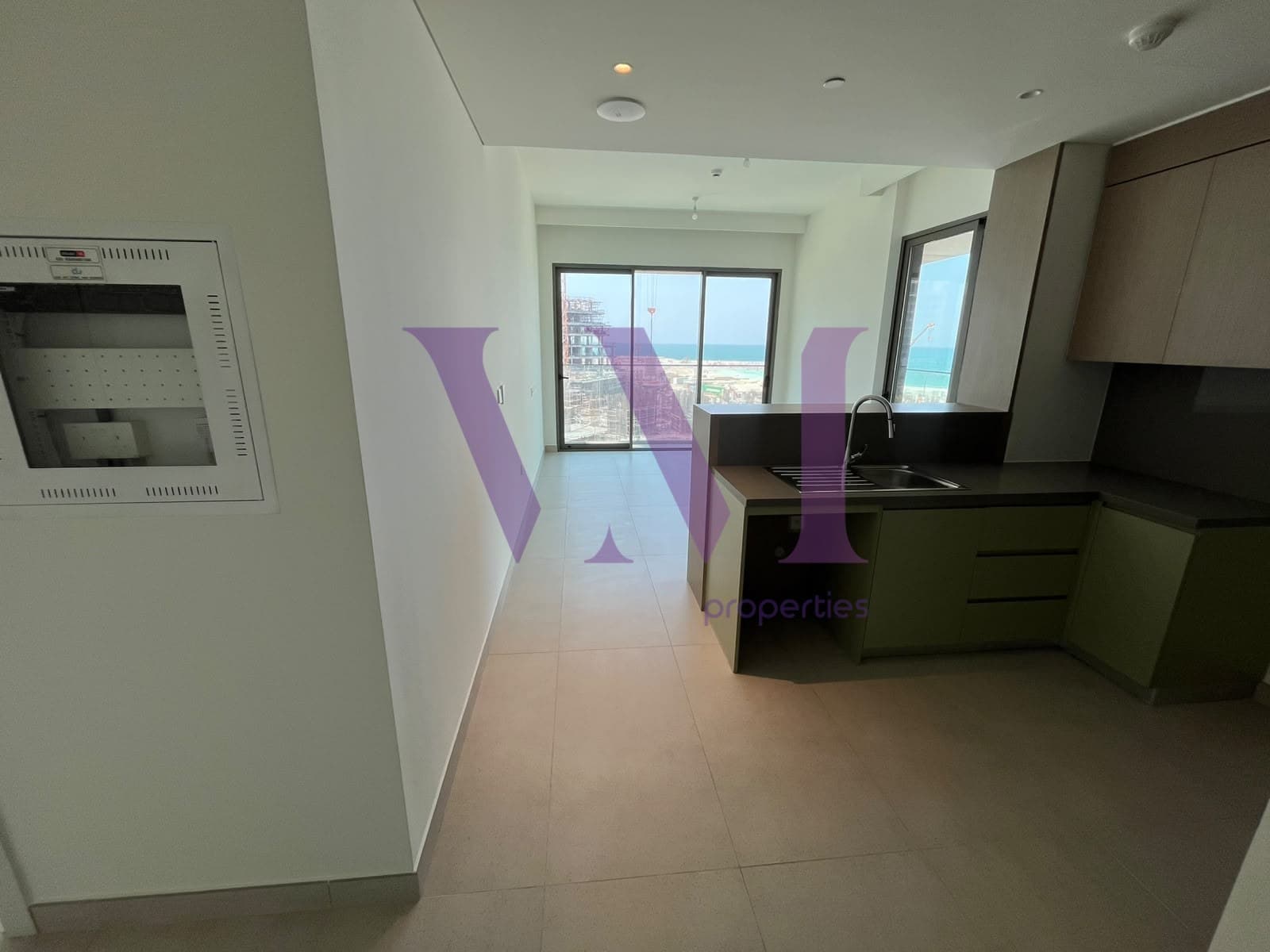 Waterfront Living | Newly Handed Over | High ROI — Mina Al Arab