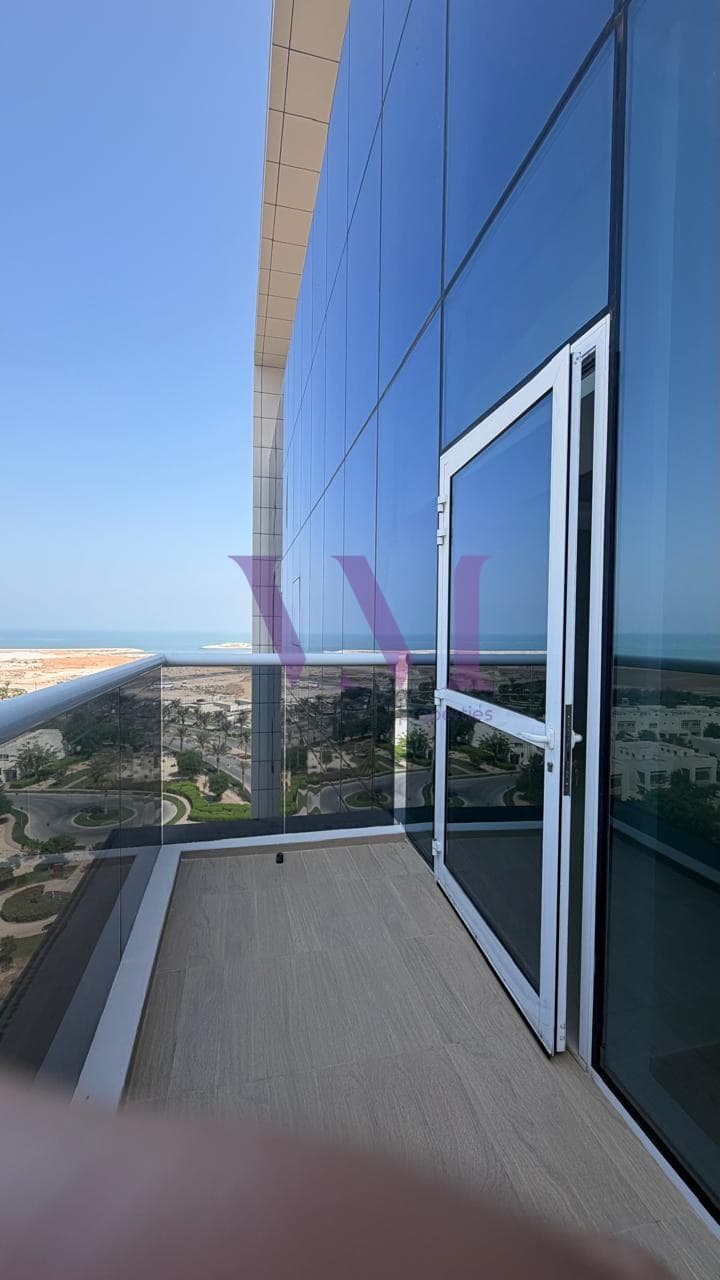 Modern 1-Bed Apartment | 8th Floor | Hot Deal — Mina Al Arab