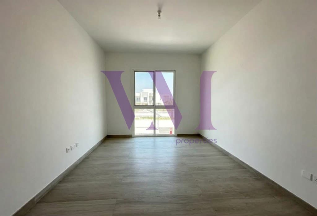Spacious 3 BHK | Corner Unit | Near Original Price — Mina Al Arab