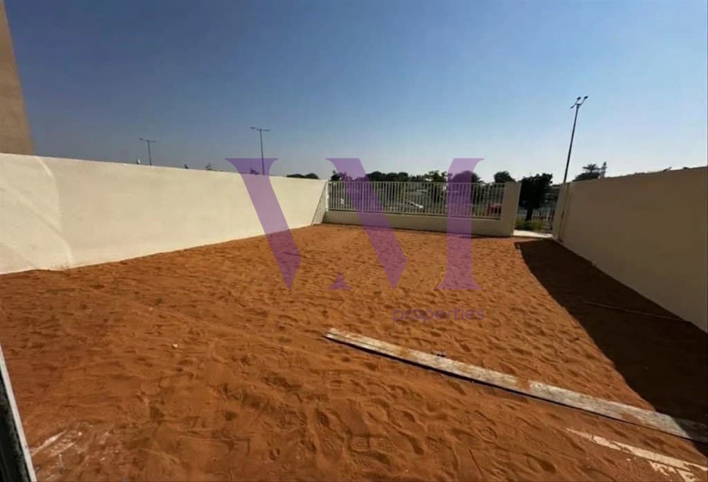 Spacious 3 BHK | Corner Unit | Near Original Price — Mina Al Arab