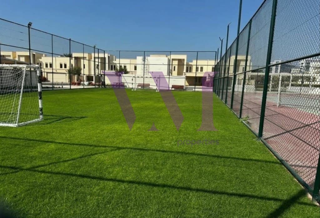 Spacious 3 BHK | Corner Unit | Near Original Price — Mina Al Arab