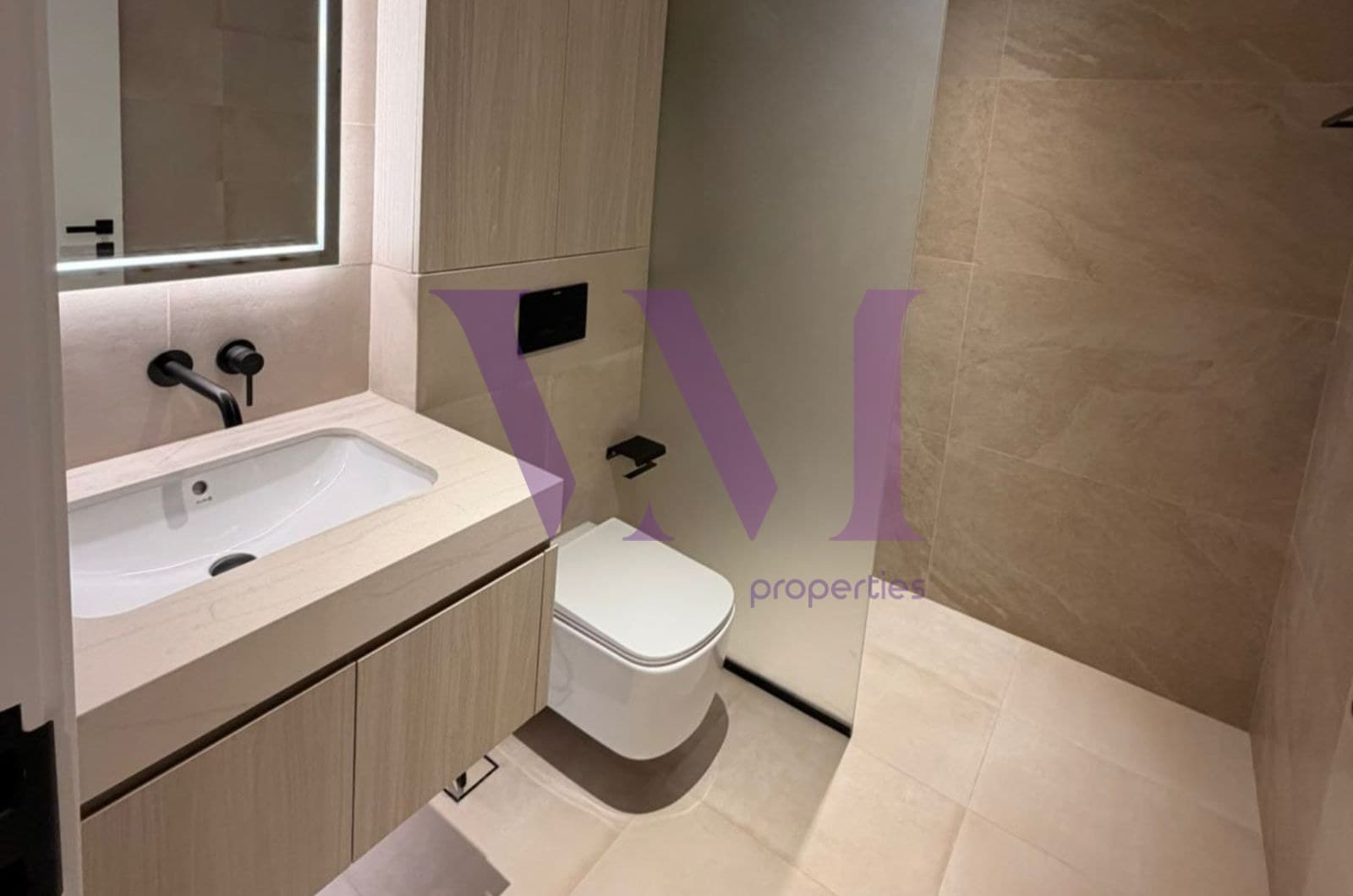 Elegant 2BR | Greens Lifestyle Living — Al Hamra Village