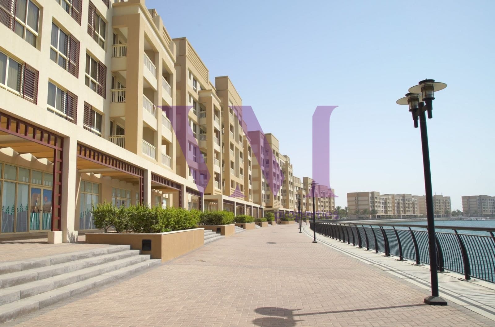 Spacious 2-Bed Apartment | Re-sale | Mina Al Arab — Mina Al Arab
